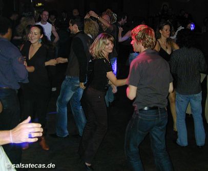 Salsa in der Palette, Halle