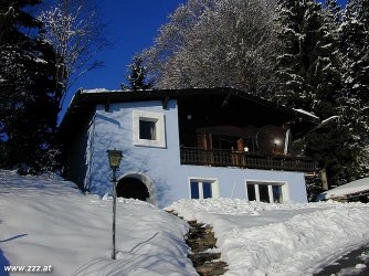 Haus mit W&auml;rmed&auml;mmung: fertig!